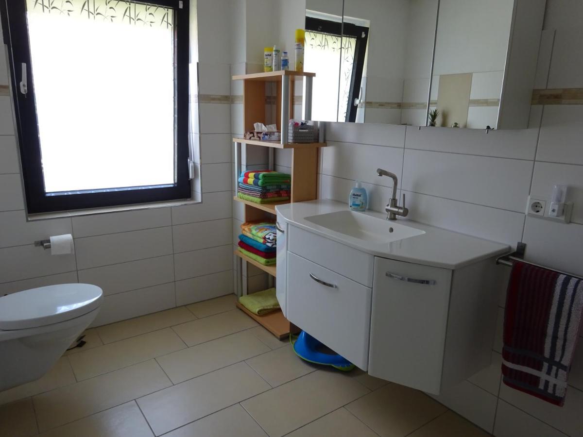 Ferienwohnung Schwiemann, Erdgeschoss Cadenberge Dış mekan fotoğraf